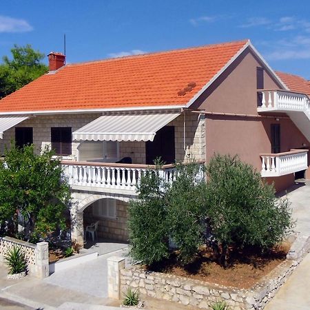 Apartments With A Parking Space Zavalatica, Korcula - 4453 Exterior photo