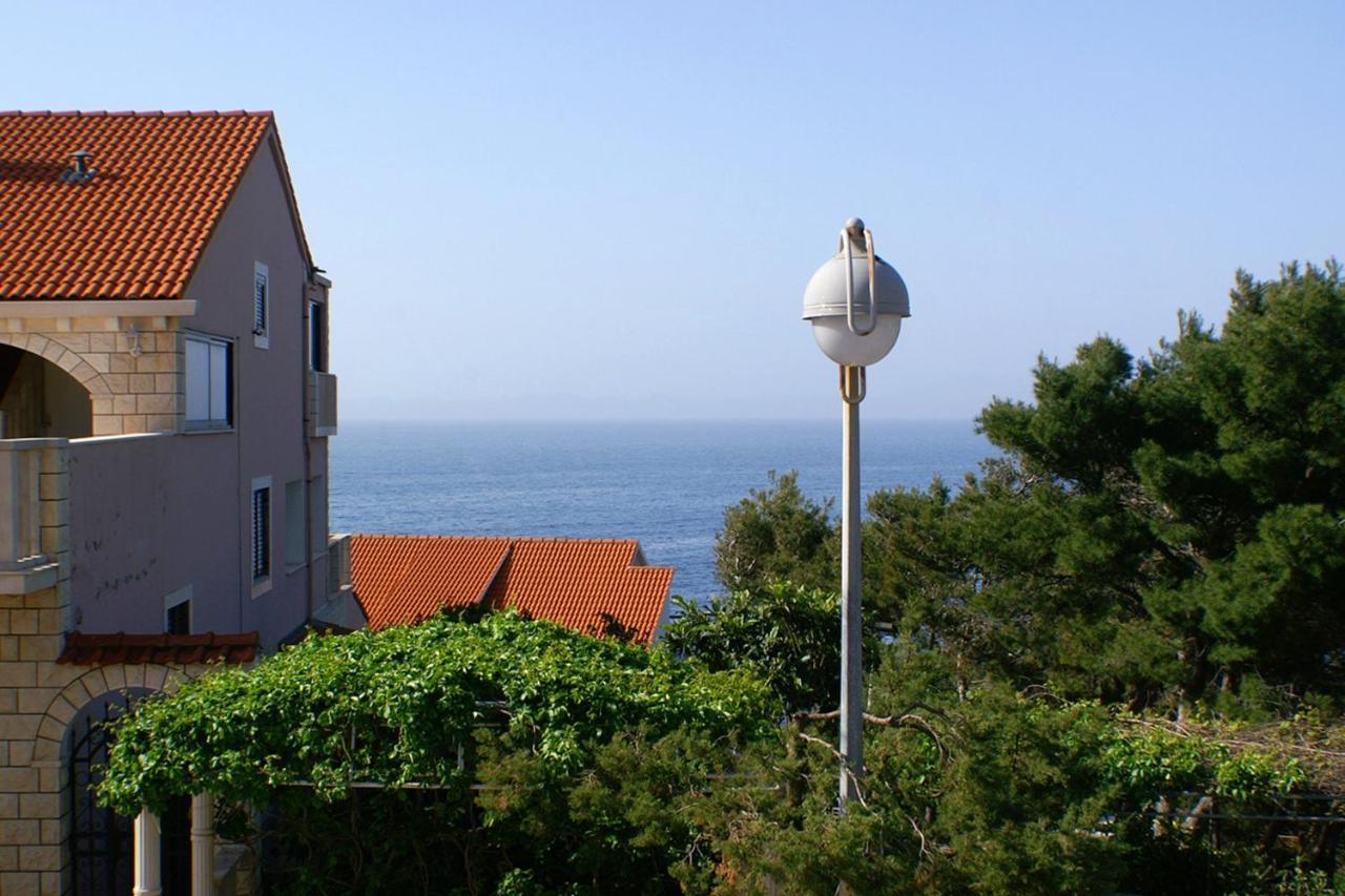 Apartments With A Parking Space Zavalatica, Korcula - 4453 Exterior photo